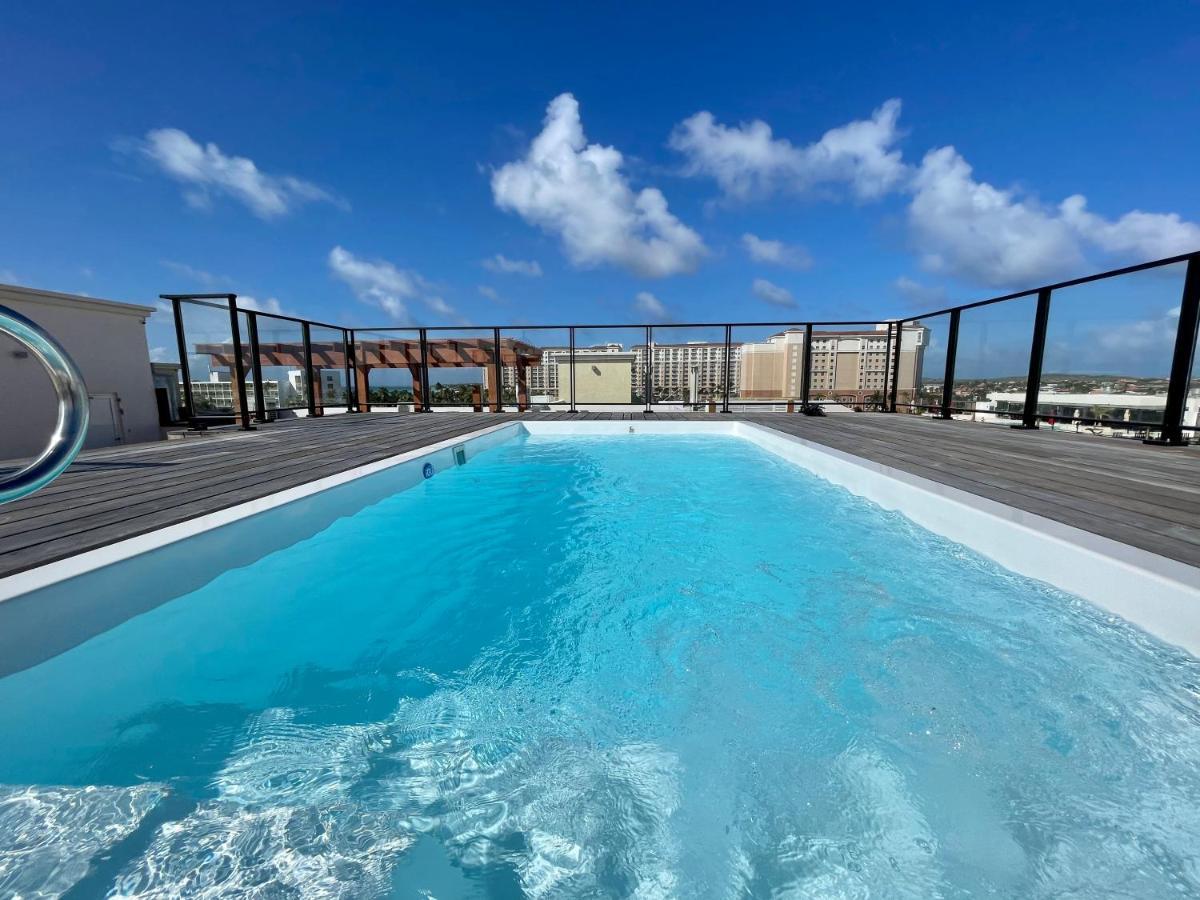 The Cove - Condo Hotel - Palm Beach Strip 5* Palm Beach