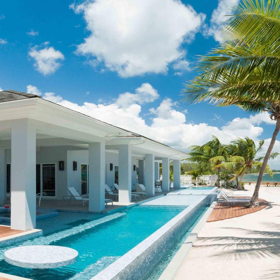 Resort Luxury Cayman Villas Driftwood Village