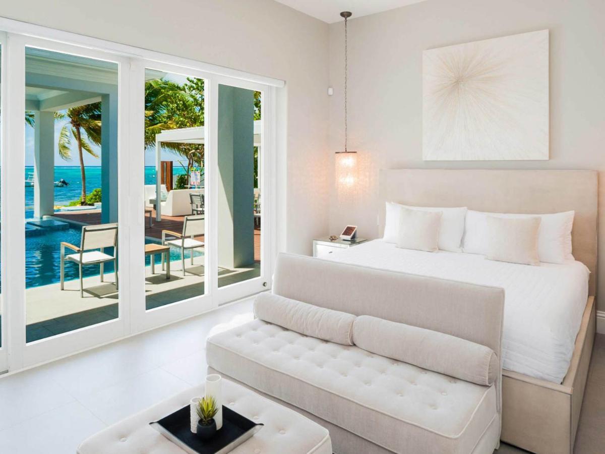 Resort Luxury Cayman Villas *
