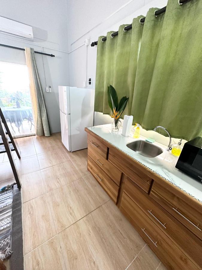 Guest house Guava Shores