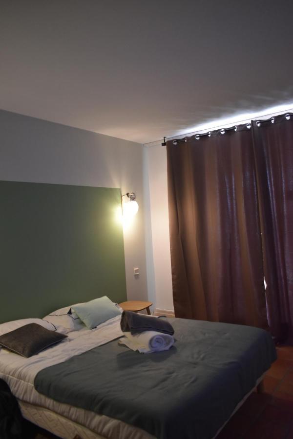 Aparthotel Ananas Premium La Trinite