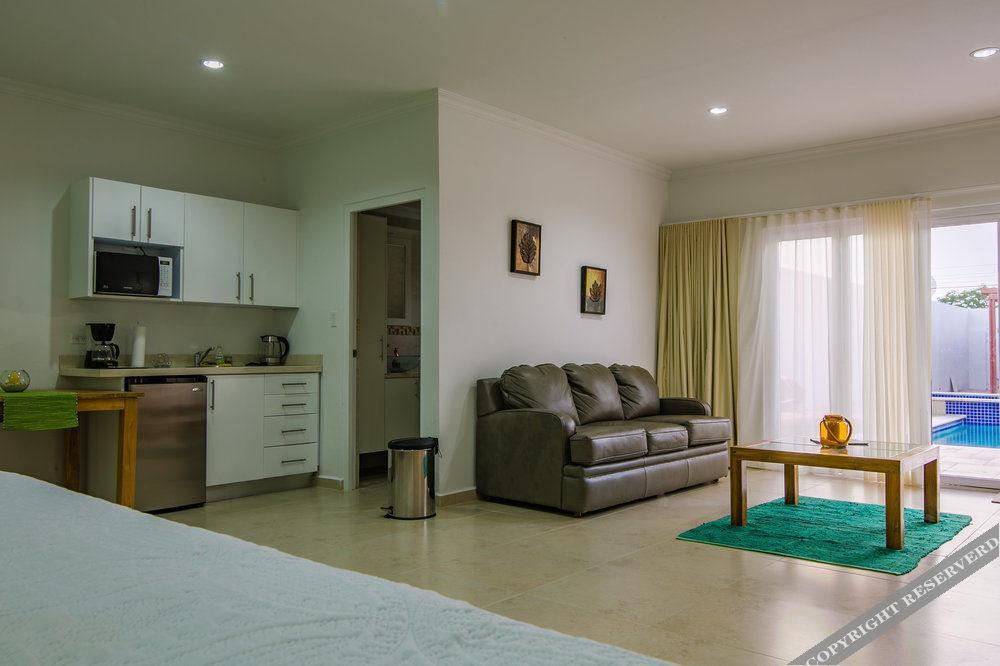 Aruba's Bakval Apartment *