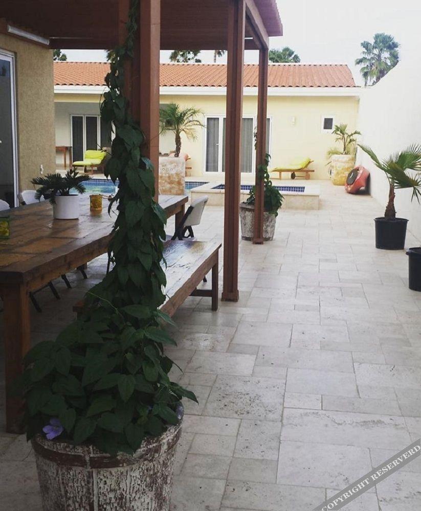 Aruba's Bakval