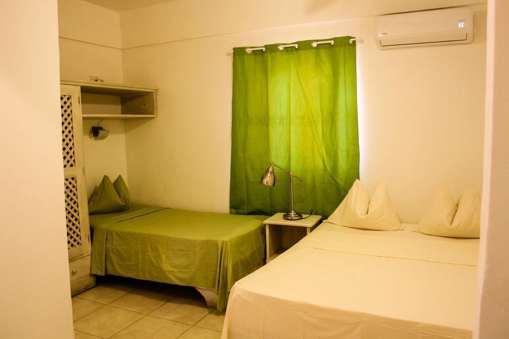Iguana Bed & Breakfast