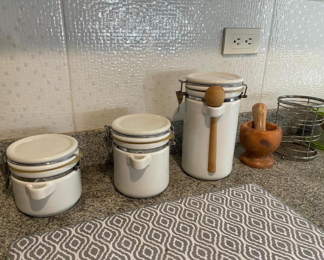 Apartamento De 2 Con Seguridad Y Camaras Apartment *
