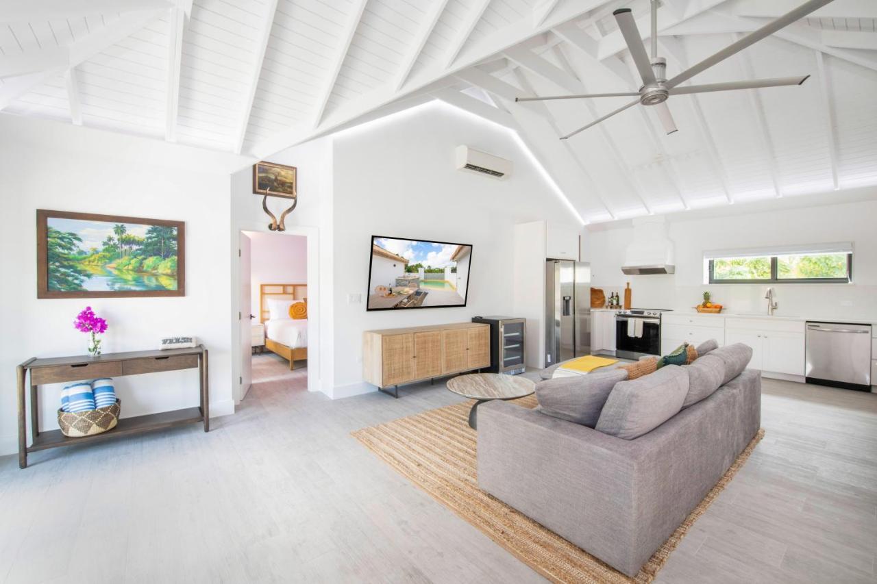 The Mastic Cana Luxury