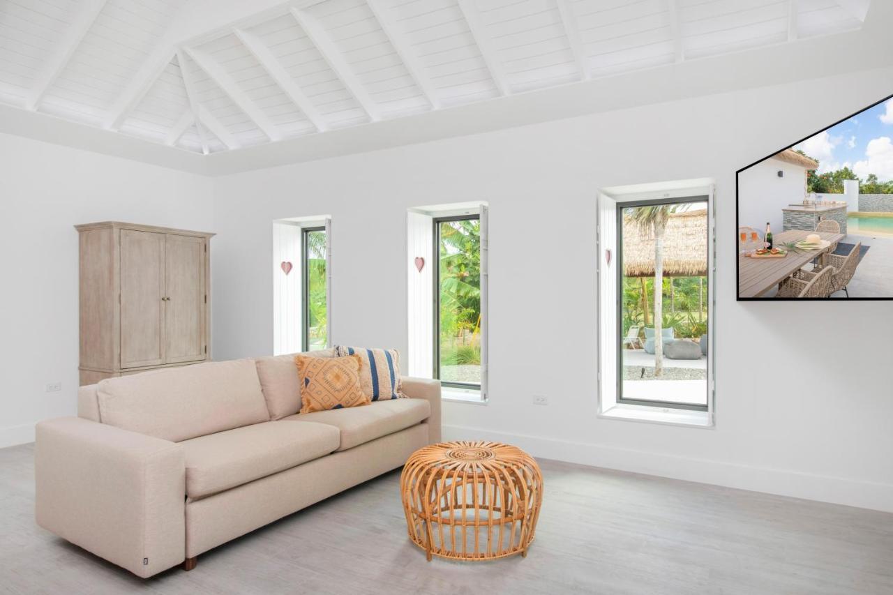 The Mastic Cana Luxury *