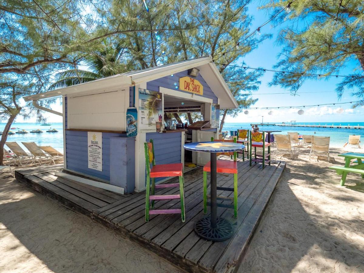 Island House #12 At Point