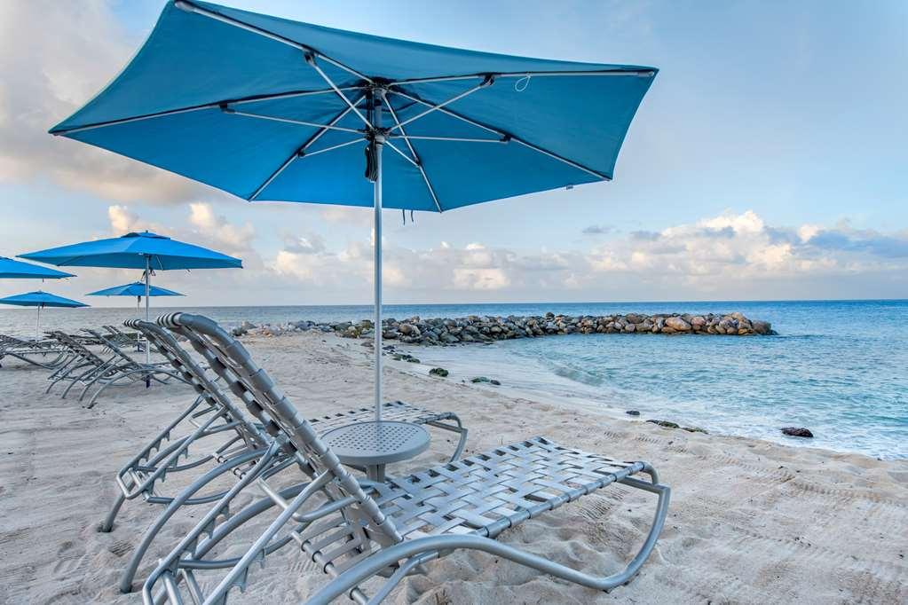 Hilton Vacation Club Flamingo St Maarten Hotel
