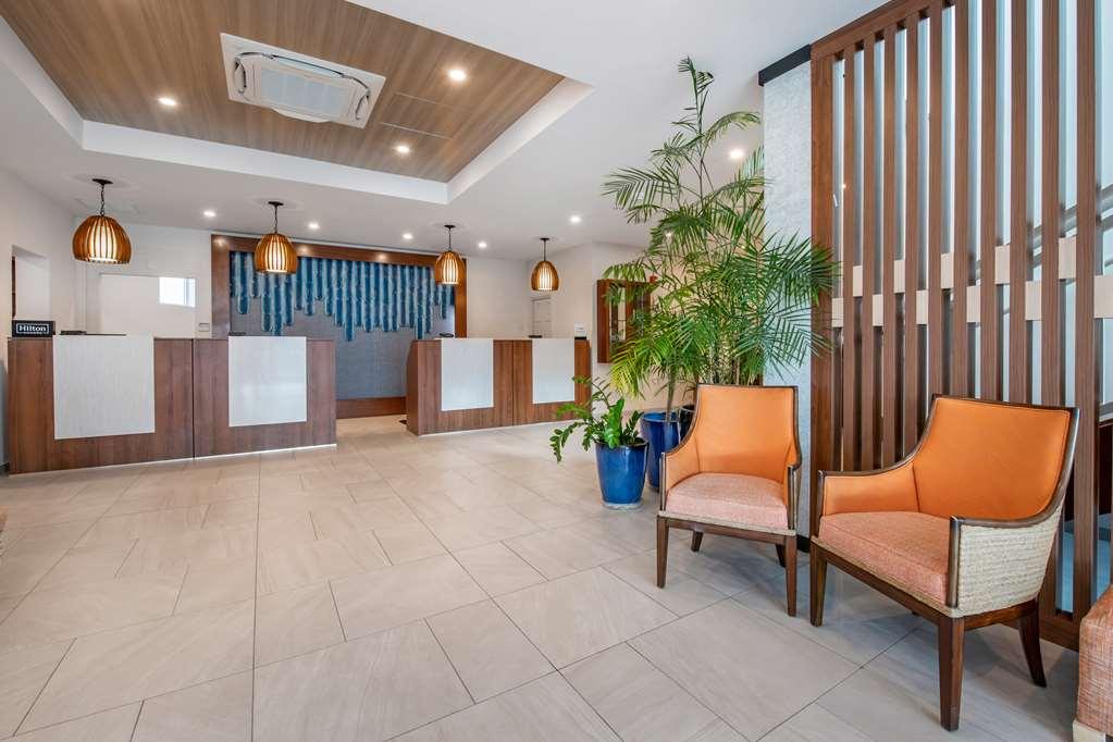 Hilton Vacation Club Flamingo St Maarten Hotel