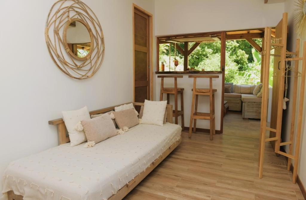 Apartment Cocotier, Elegant T3 Avec Jardin Tropical Sainte-Anne