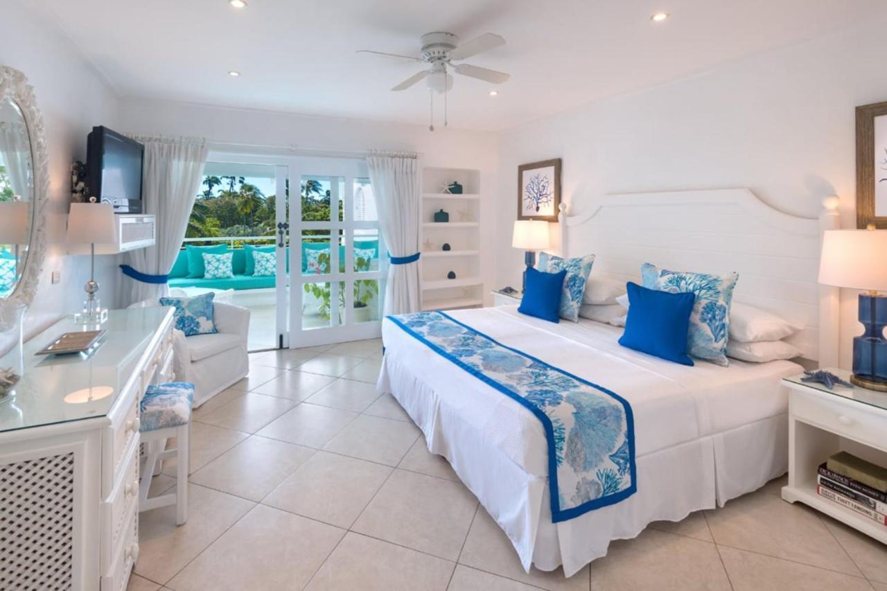 At Glitter Bay Estate By Blue Sky Luxury Apartment Saint James