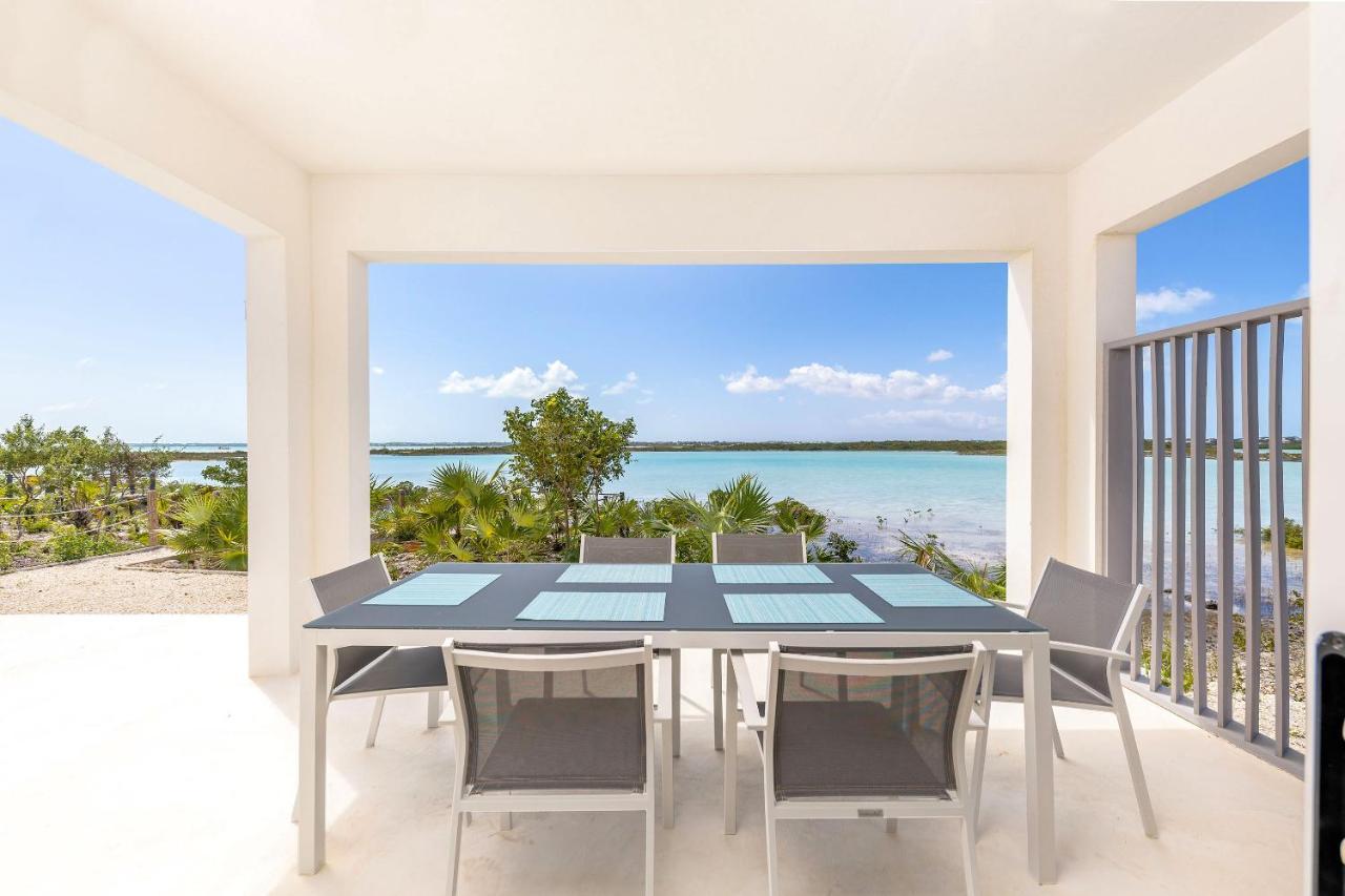 New Tropical Waterfront Cooper Jack Bay Villa Five Cays Settlement