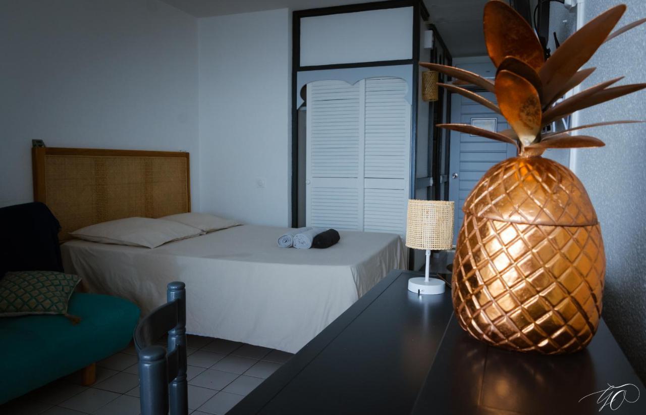 Gap Apartment *