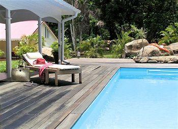 Domaine De La Pointe Batterie Hotel 3*