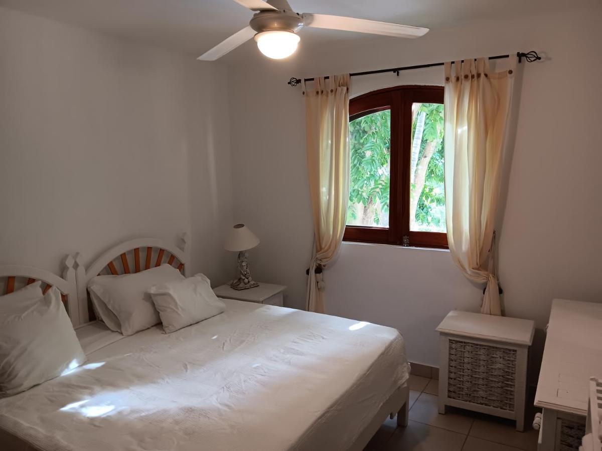 Newly Renovated Seaside Oasis At Bonita Village Apartamento