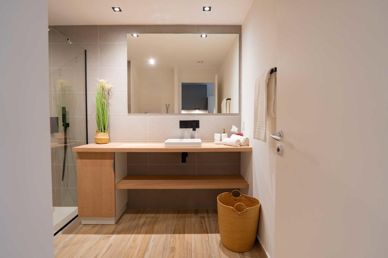 Spacious With Pool And In Orient Bay Apartment *