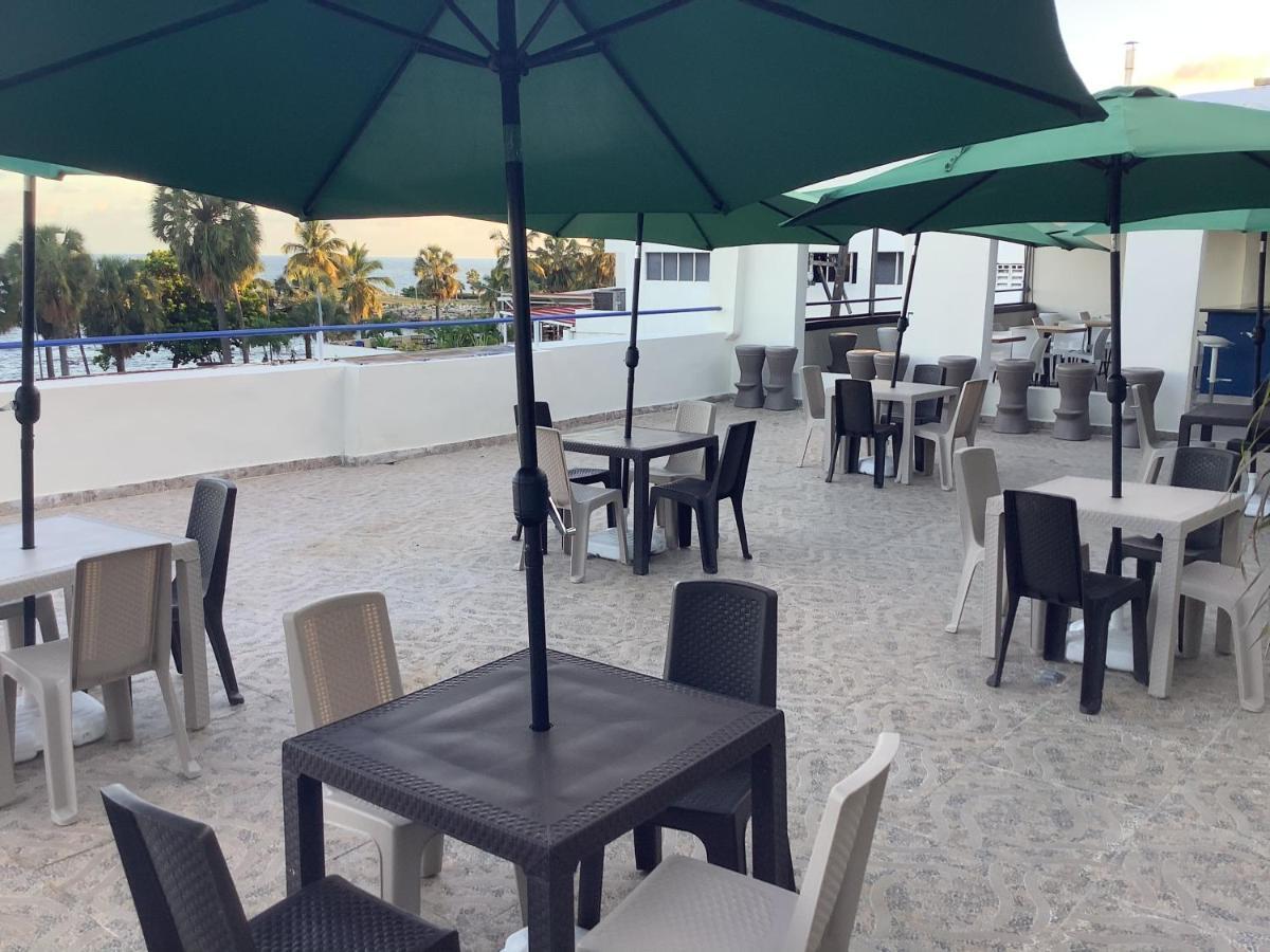 Blue Malecon Hotel