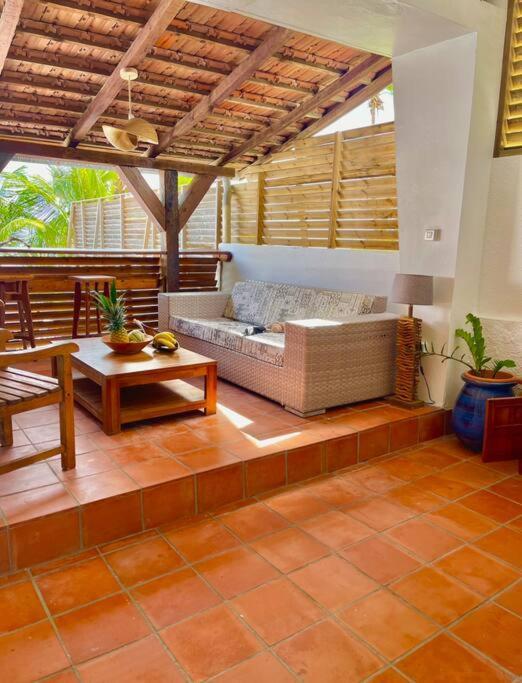 Holiday home Maison Marouka Sur La Du Diamant Le Diamant