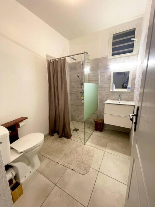 Holiday home Maison Marouka Sur La Du Diamant