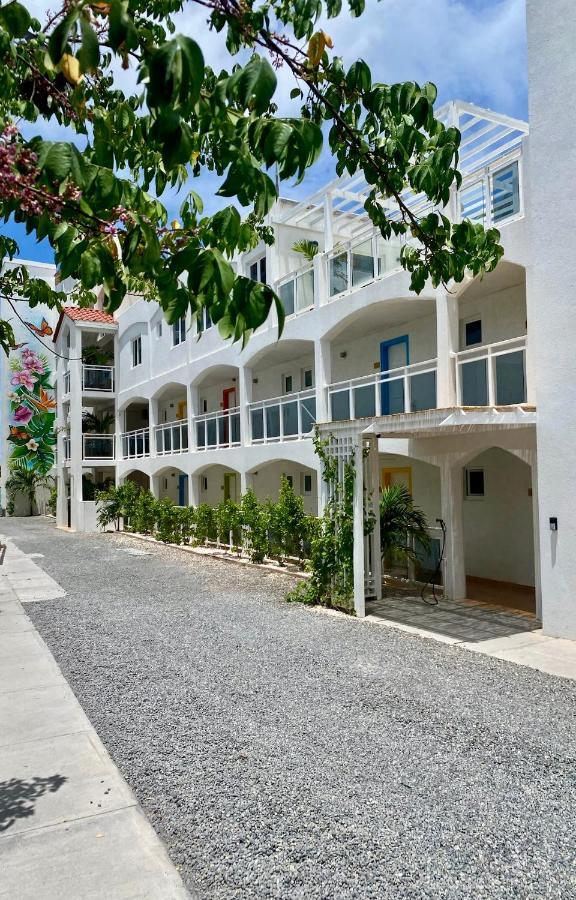 Apartment House - Elegant 1 Bedroom - Ocean View