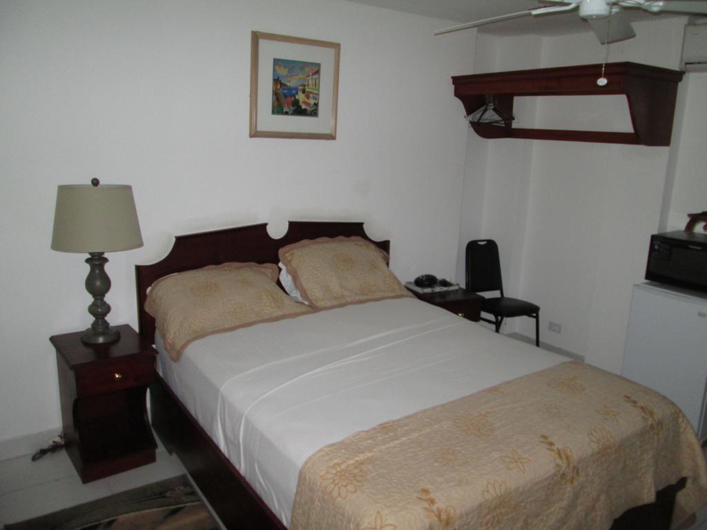 Hotel Seven Stars