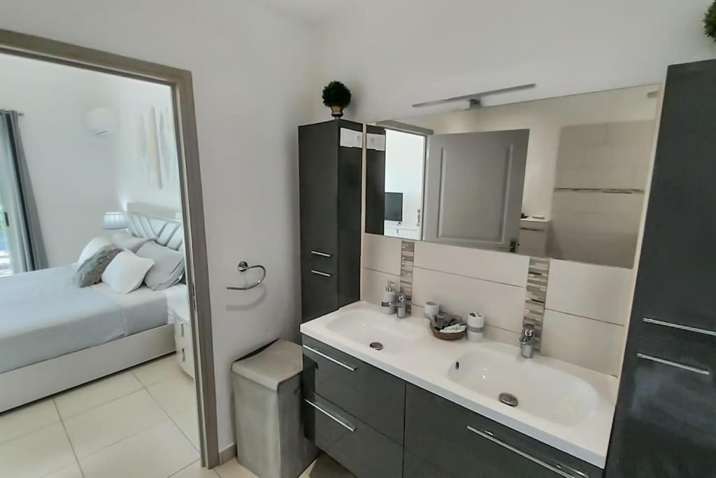 Villa 4 Bedroom La Casa Del Jefe With Private Pool *