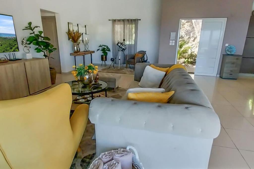 4 Bedroom La Casa Del Jefe With Private Pool Villa *