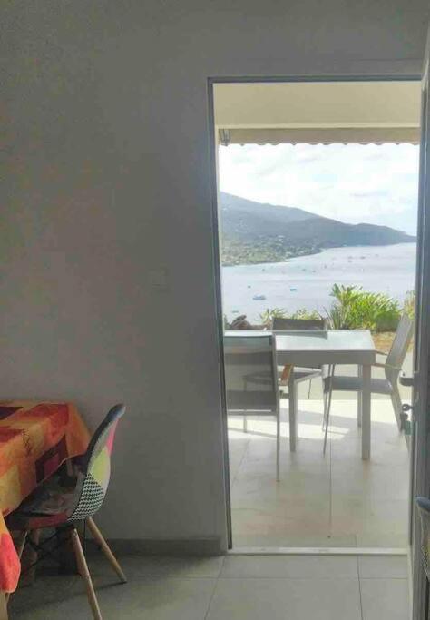 Apartment Magnifique Vue Sur Baie De Malendure