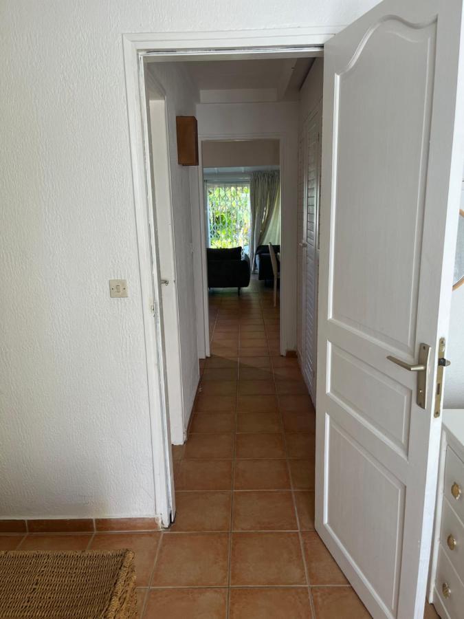 Kouliwou Apartment