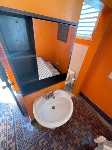 Apartamento Fresh Tropical Colonial Style Walk-up- Rooftop Terrace- View San Juan