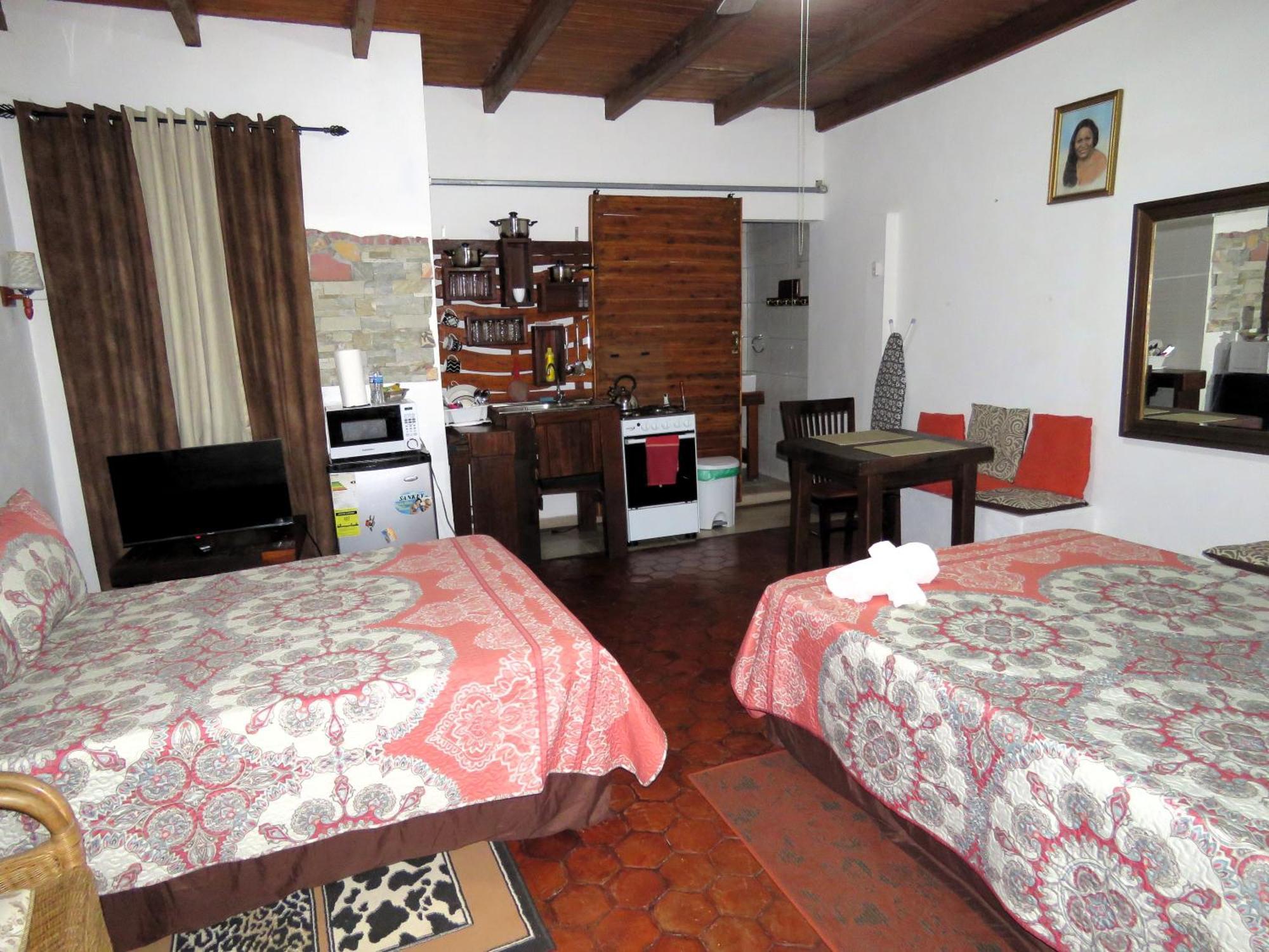 Artist Curacao Apartment Willemstad