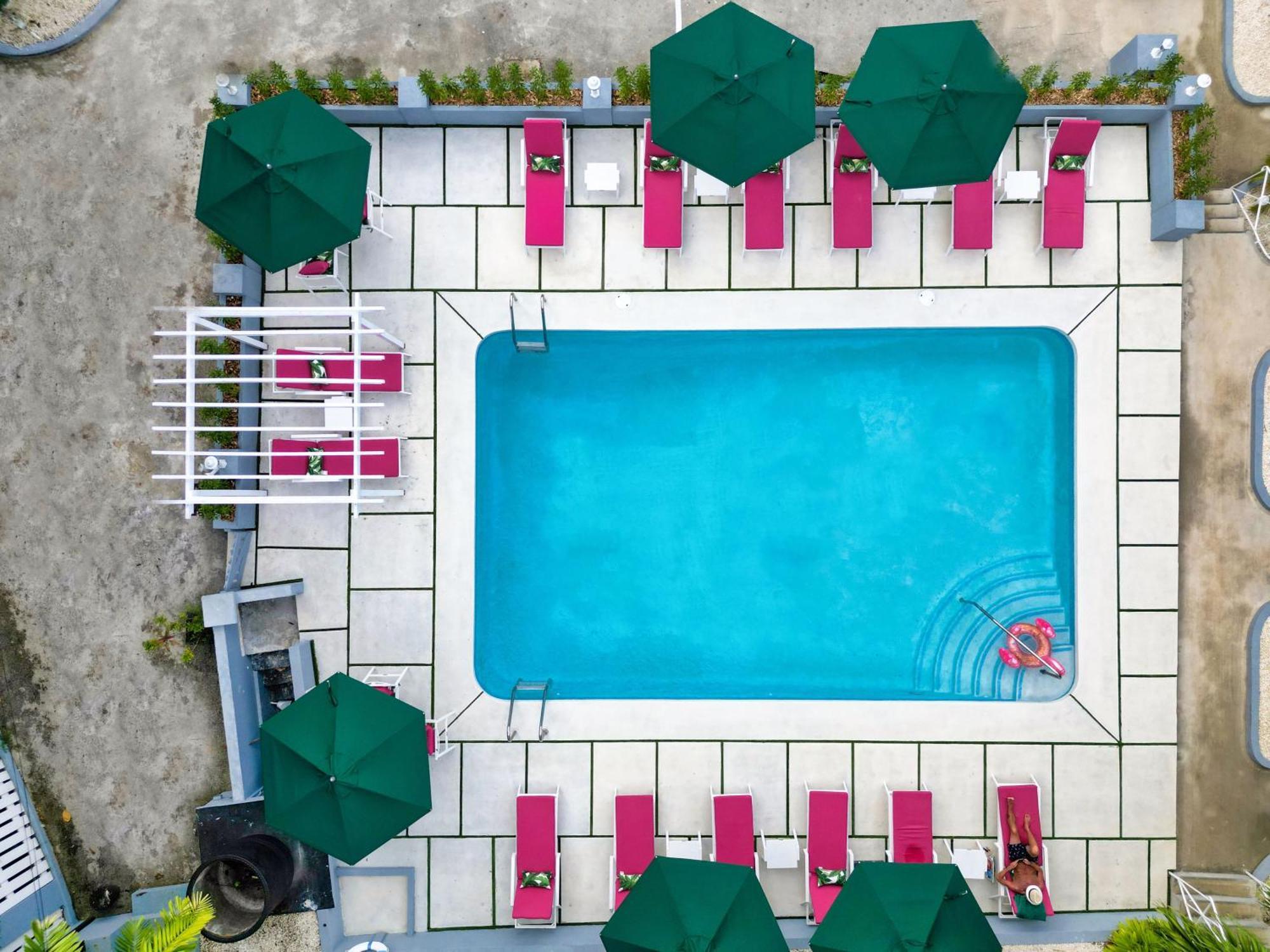 Hotel The Palms 3*