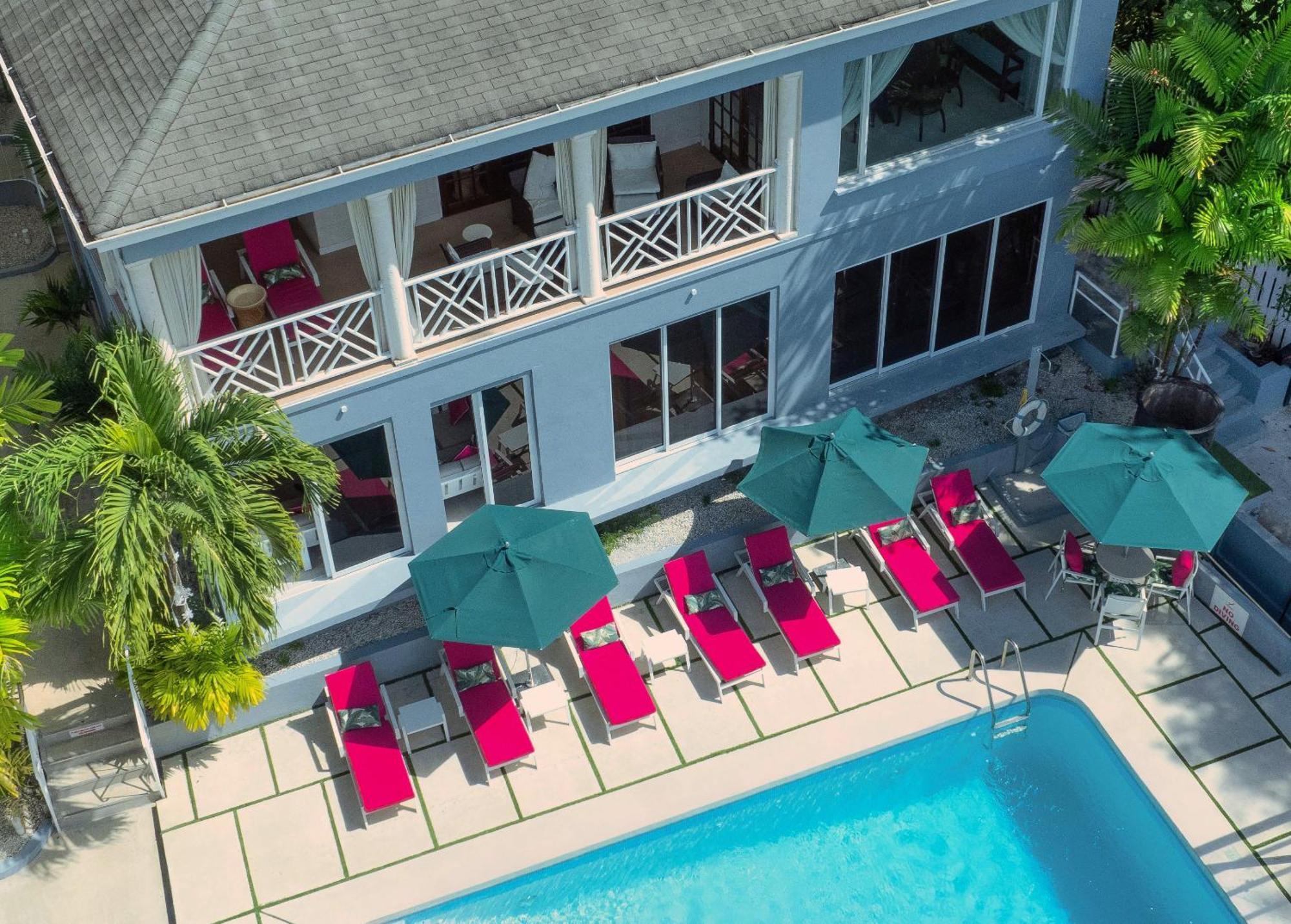 The Palms 3*