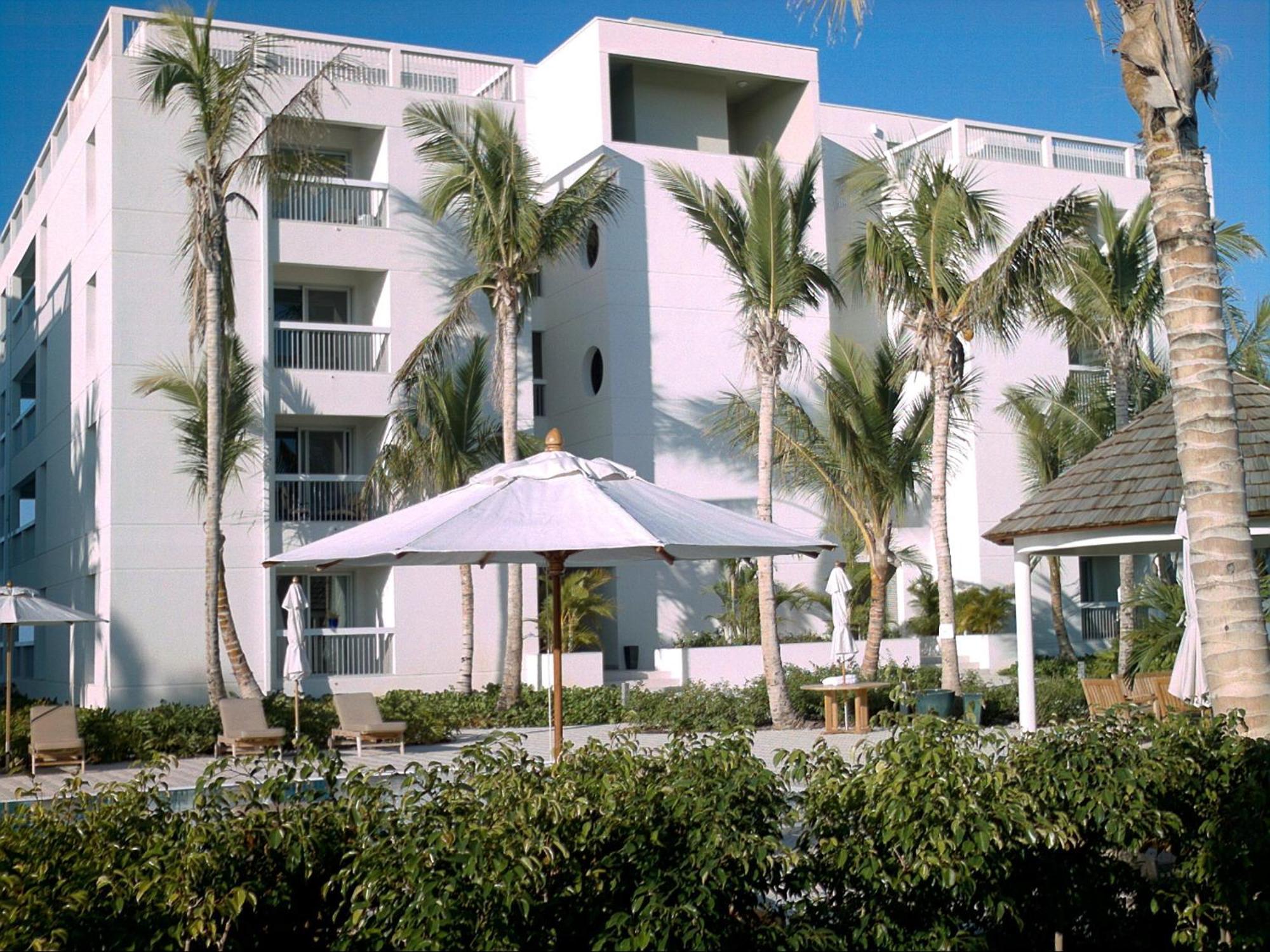 Le Vele Grace Bay