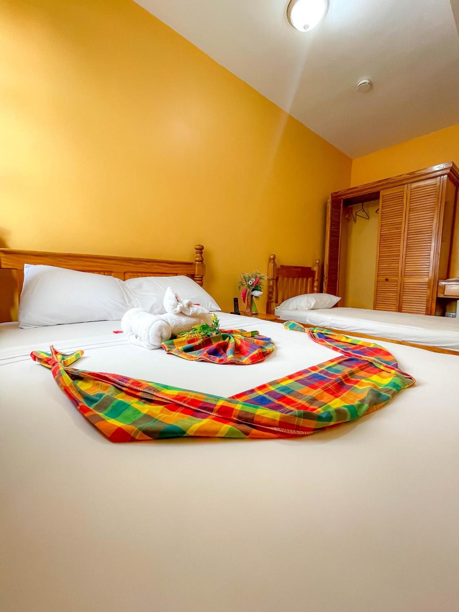 La Flamboyant Guest house