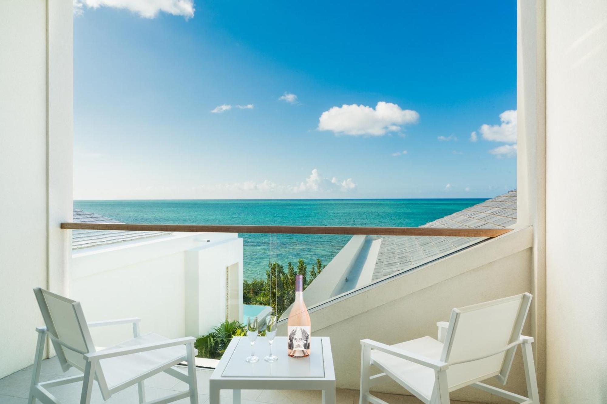 Rock House 5* Turtle Cove