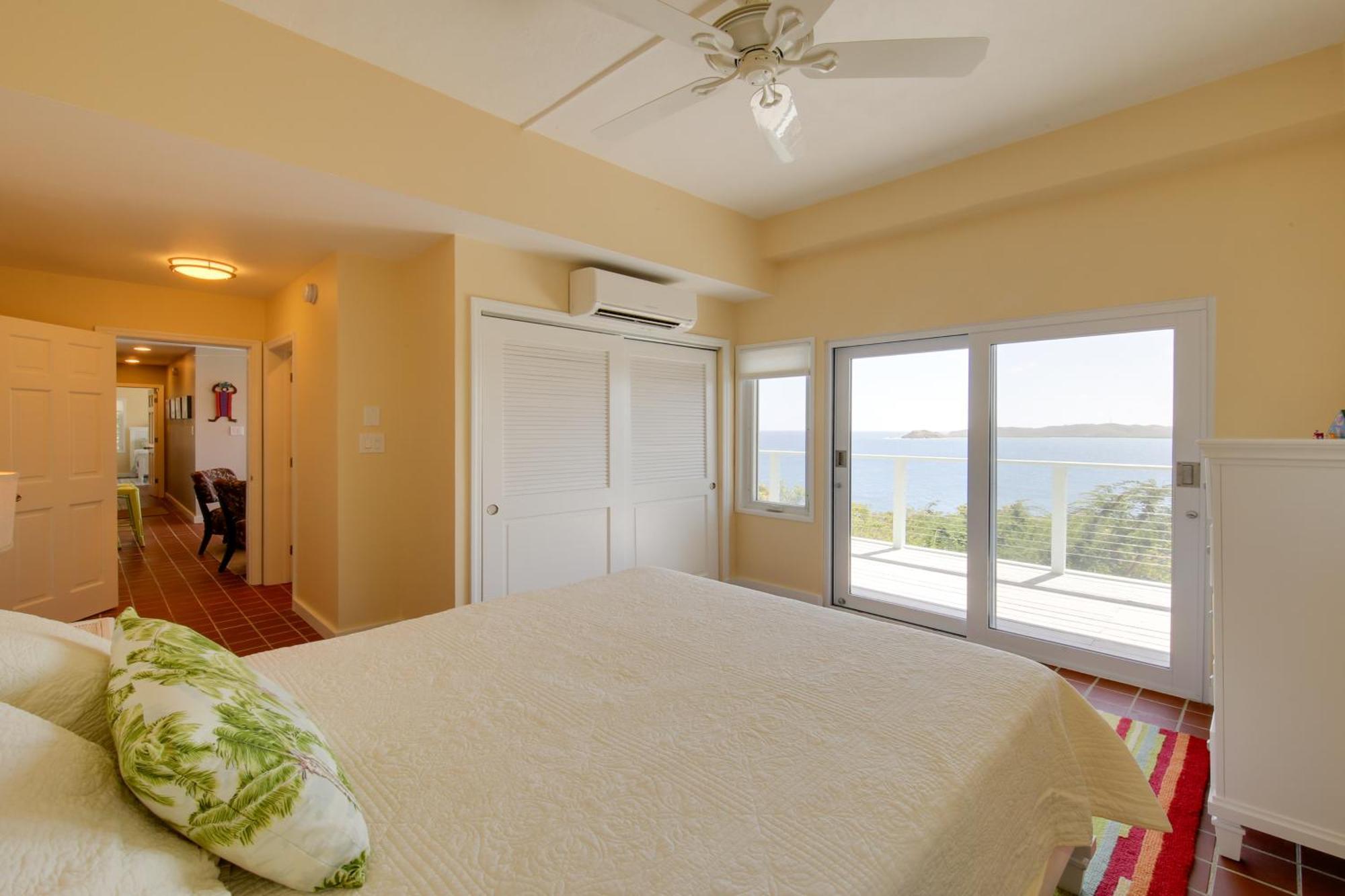 Sea La Vie - Waterfront St Thomas Escape With Pool Villa