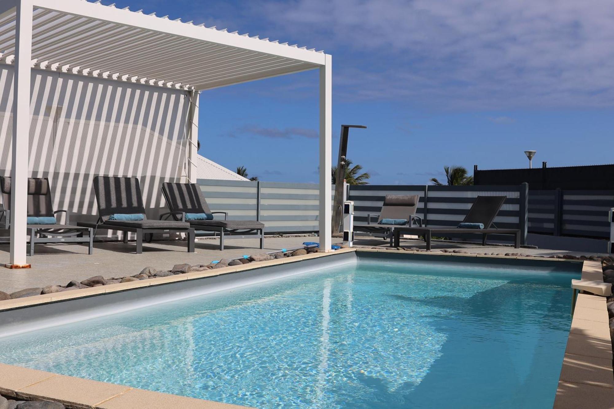 Aux Orchidees - 3 Piscine Vue - Salon Climatisee