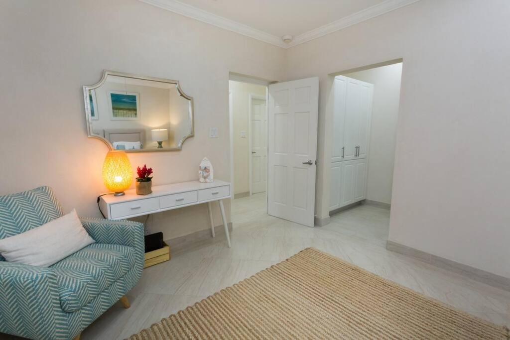 Apartment 102 Lighthouse Bay Barbados *
