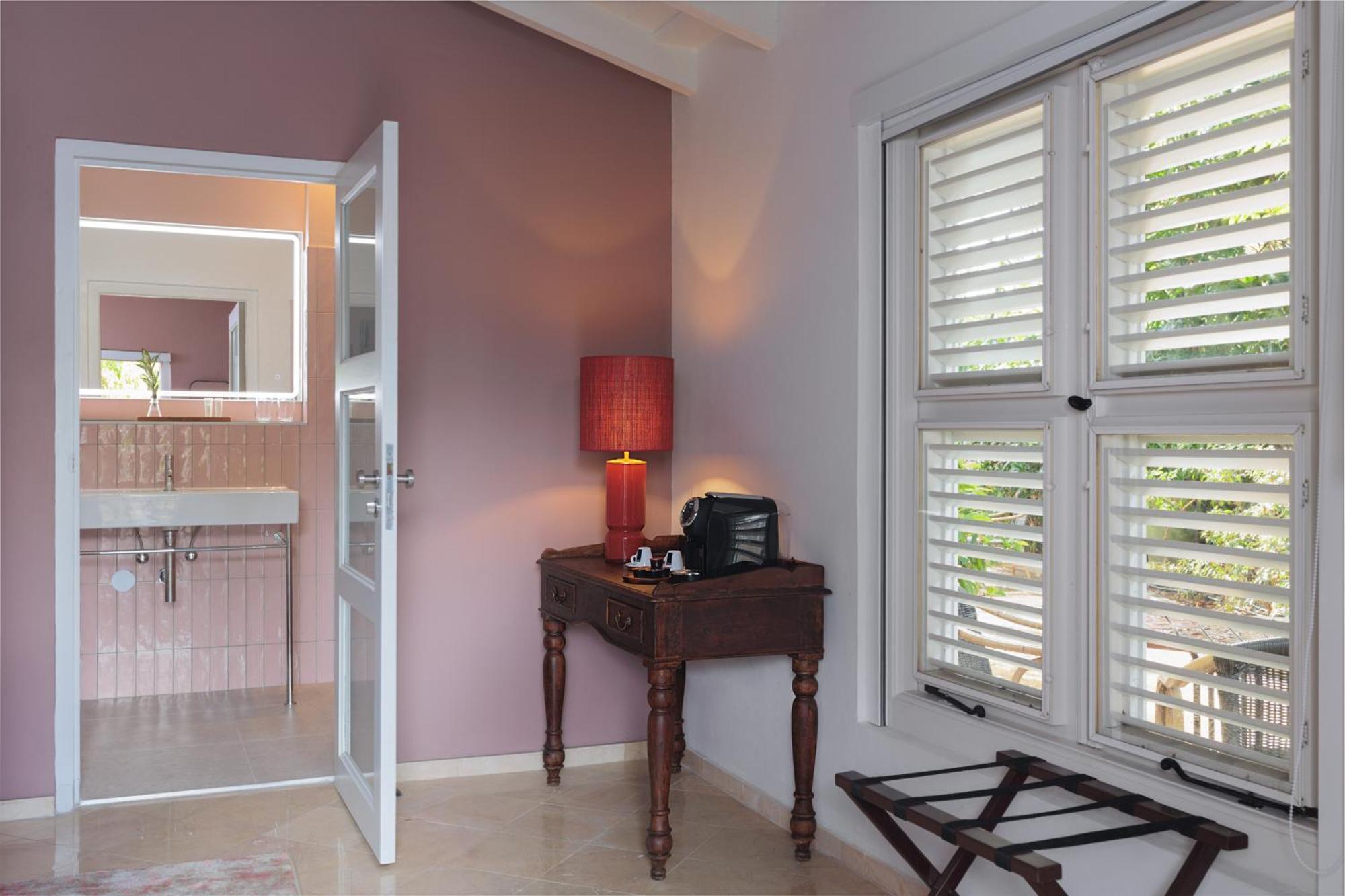 Kura Botanica 4* Willemstad