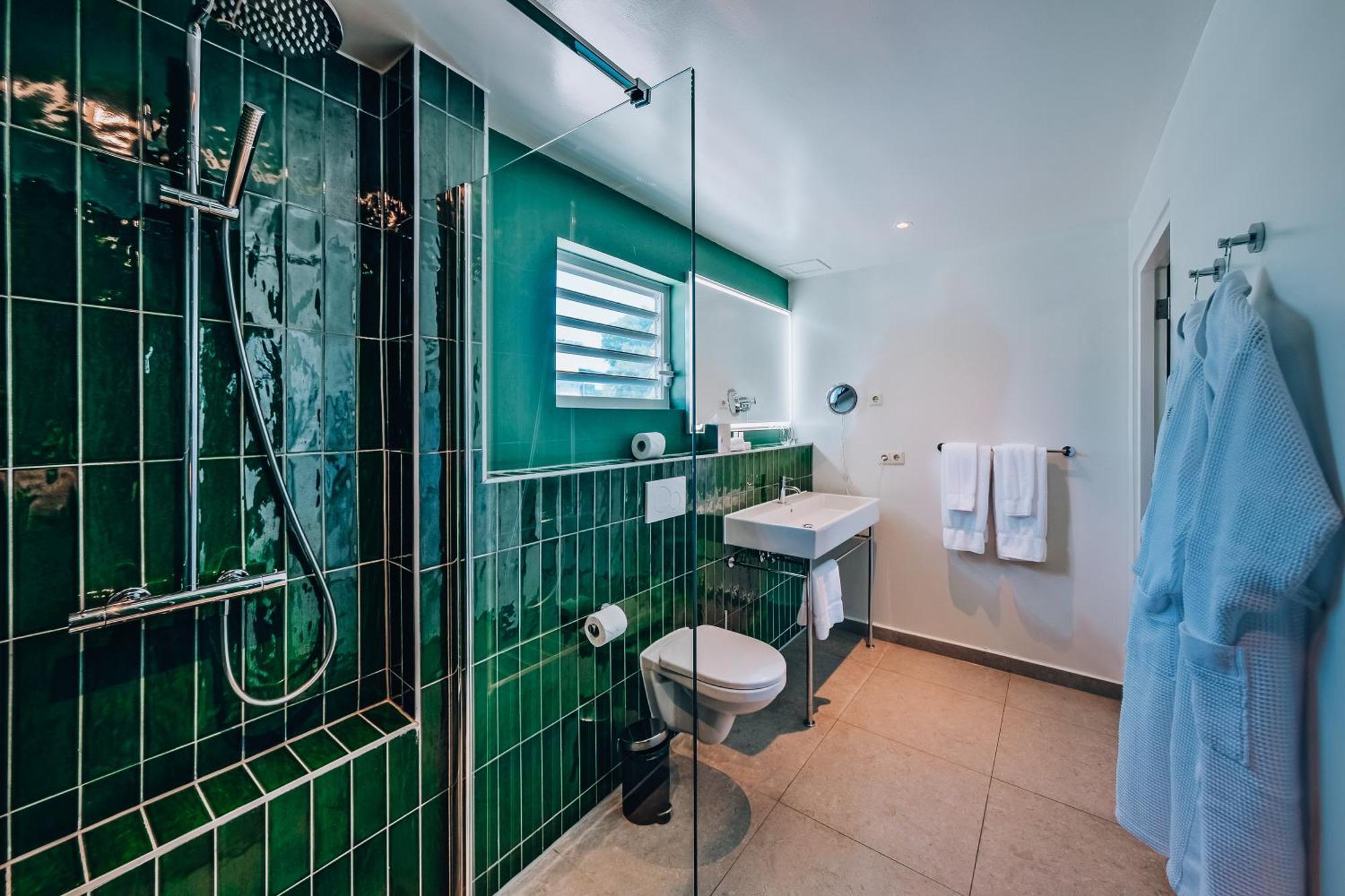 Hotel Kura Botanica 4*