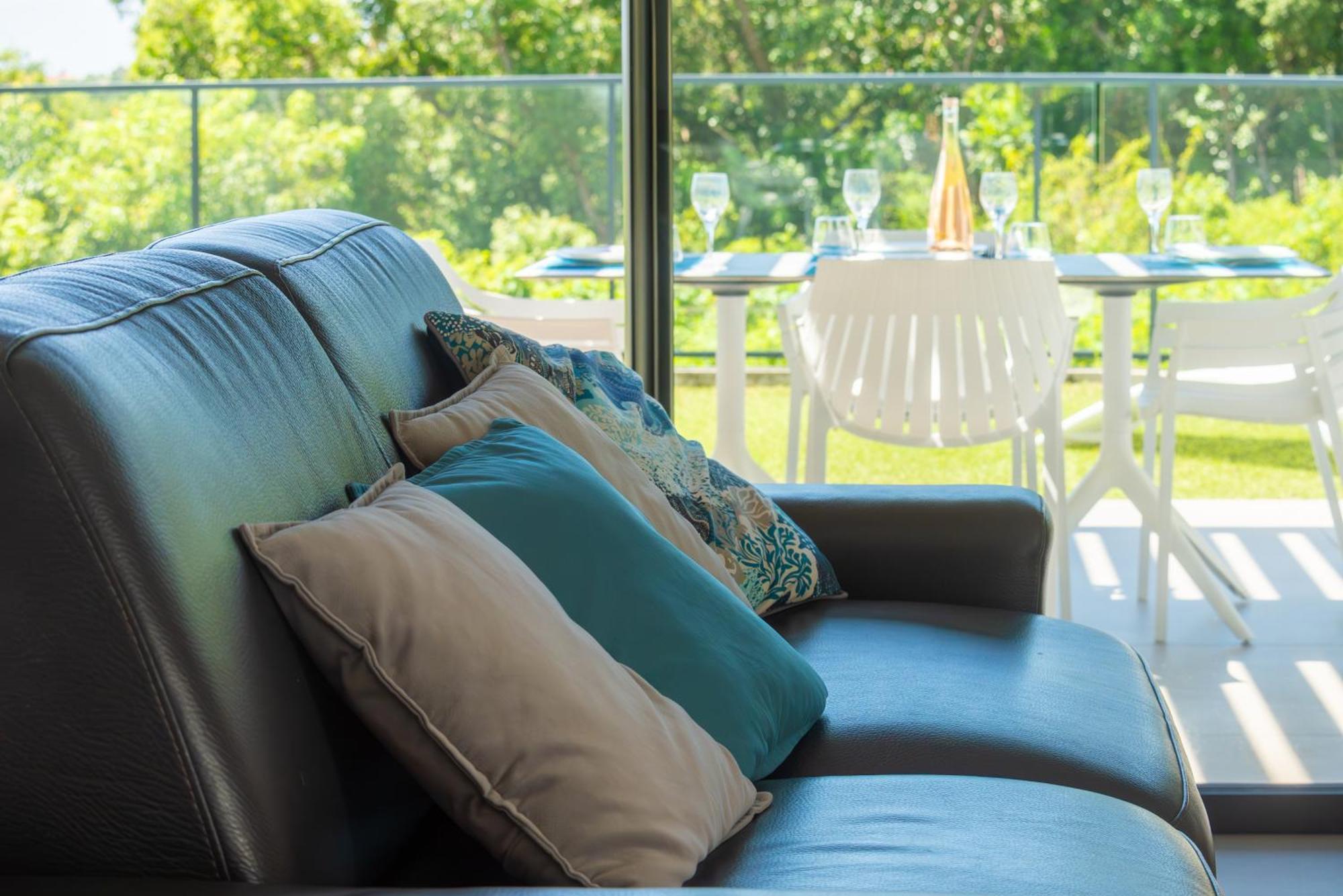 Tropic & Chic Villa *