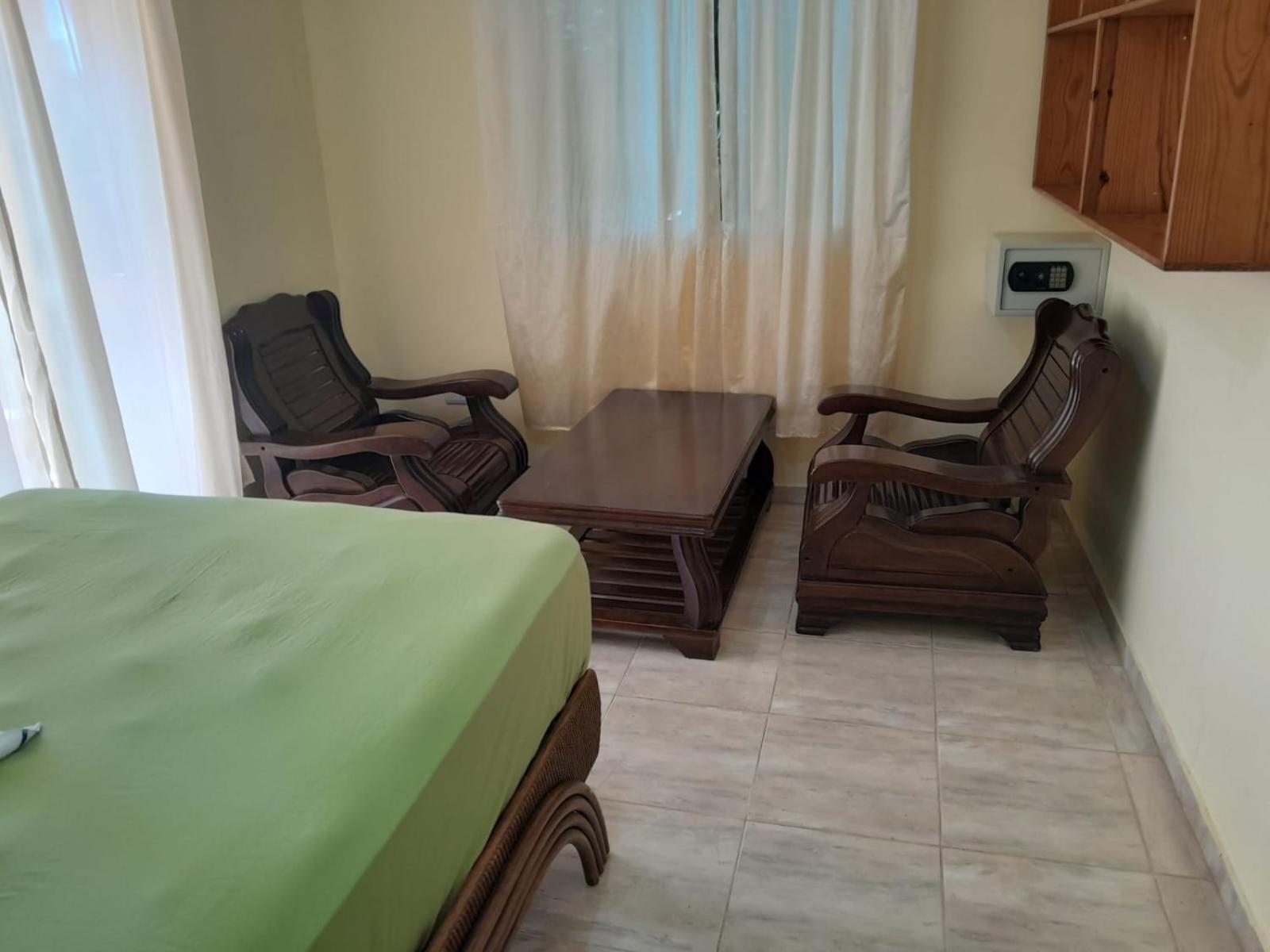 4 Bedroom Villa, Security, Private Pool, Ocean View *