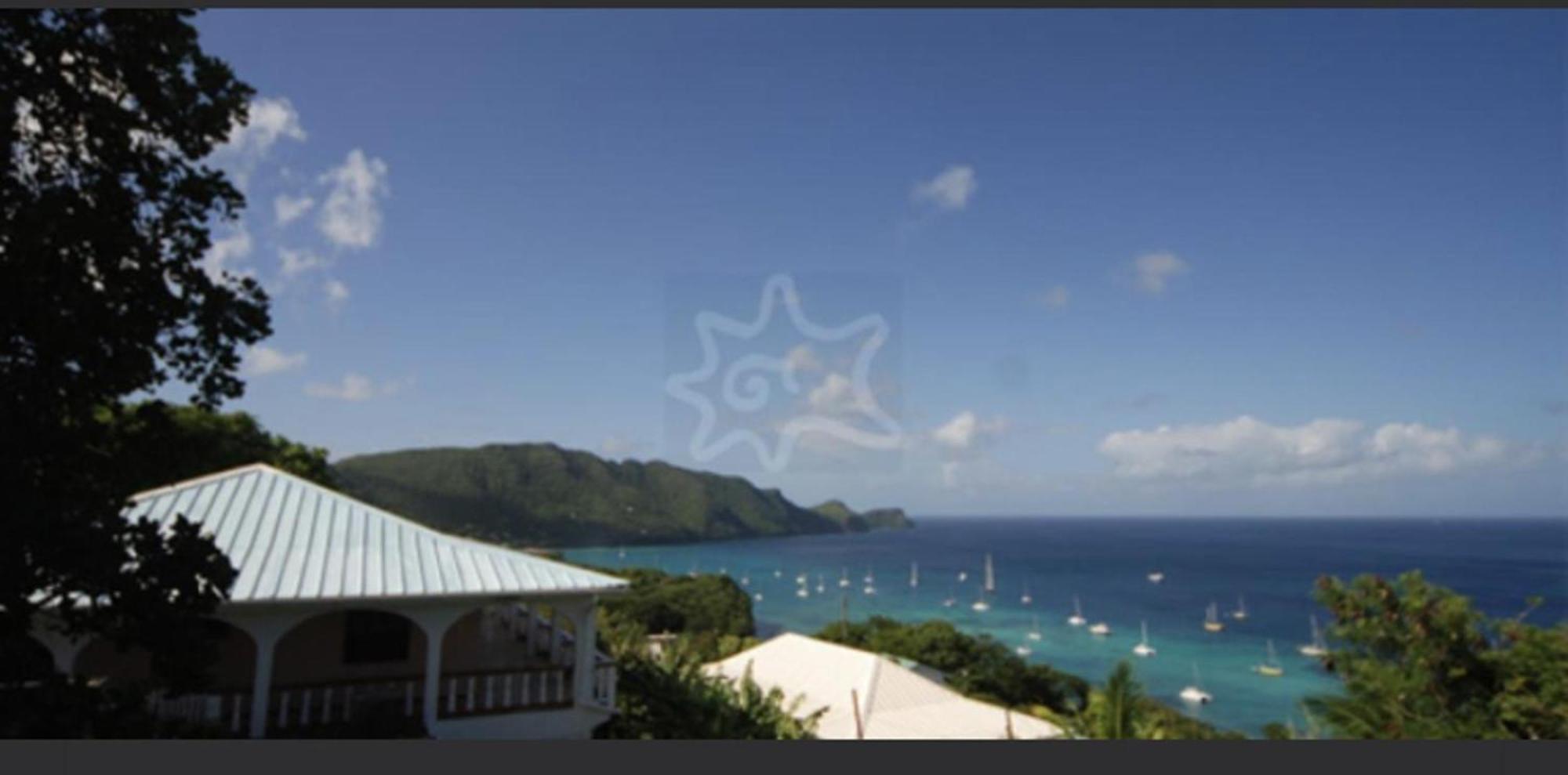 Immaculate 3 Bed Overlooking Admiralty Bay Casa de férias