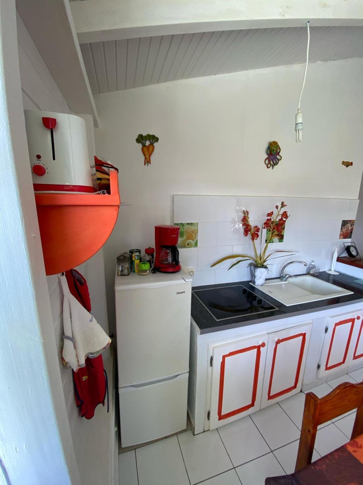 Adelaide Apartment *