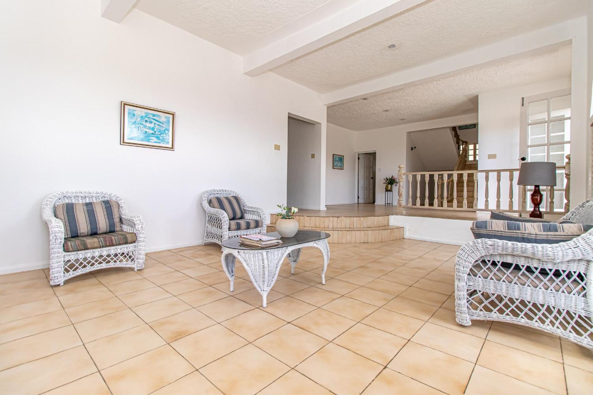 Jamaica - Between Montego Bay & Ochi Rios Includes Cook * Discovery Bay