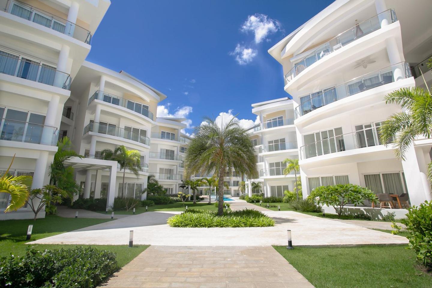 Destination Jelly / Playa Coral Apartment