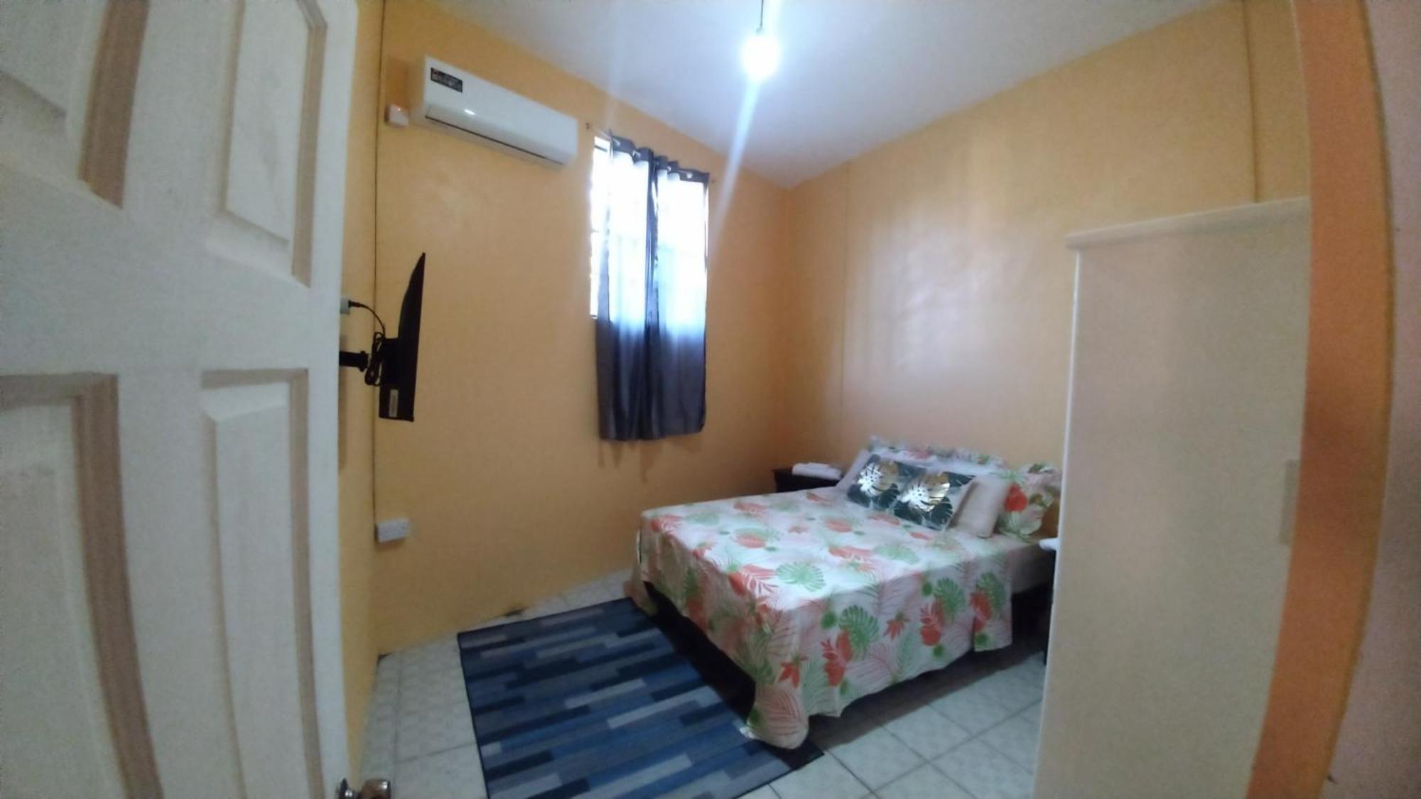 Southern Haven House Apartment Laborie