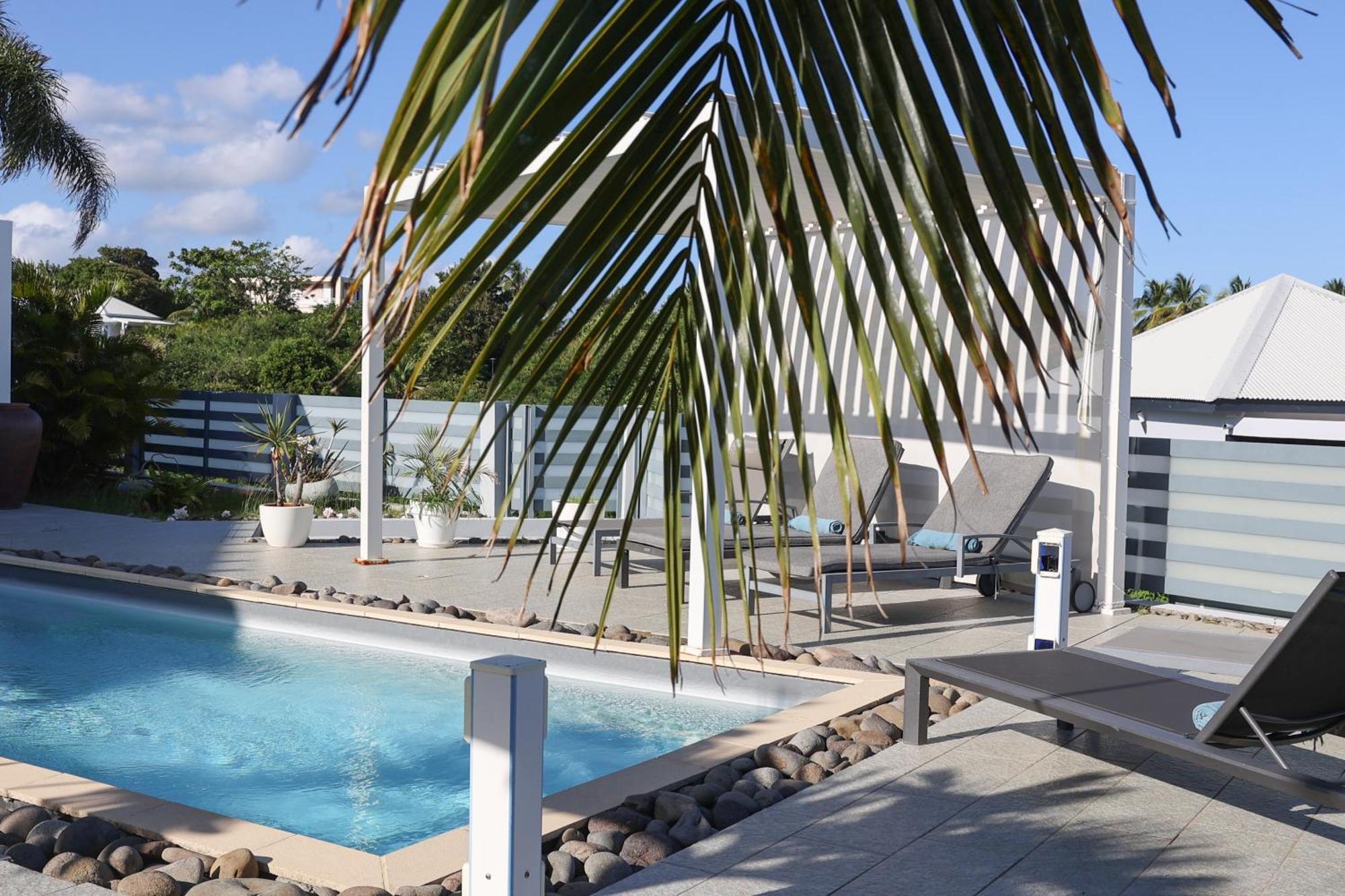 Aux Orchidees - 3 Piscine Vue - Salon Climatisee * Sainte-Anne (Grande-Terre)